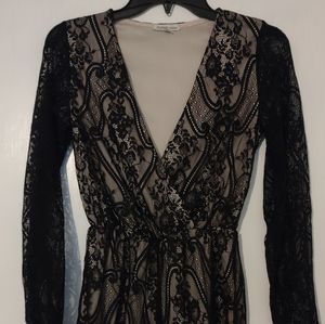 🌟3 $10 items for $20Charlotte Russe plunging v-neck romper